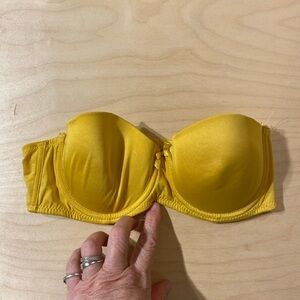 Always a Flirt Strapless Wire Bra 36B (HR)
